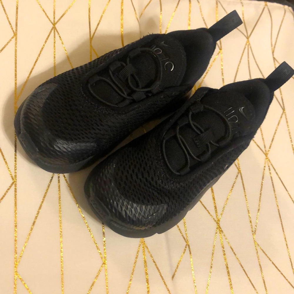 Black Nike Toddler Sneakers-Size 9c